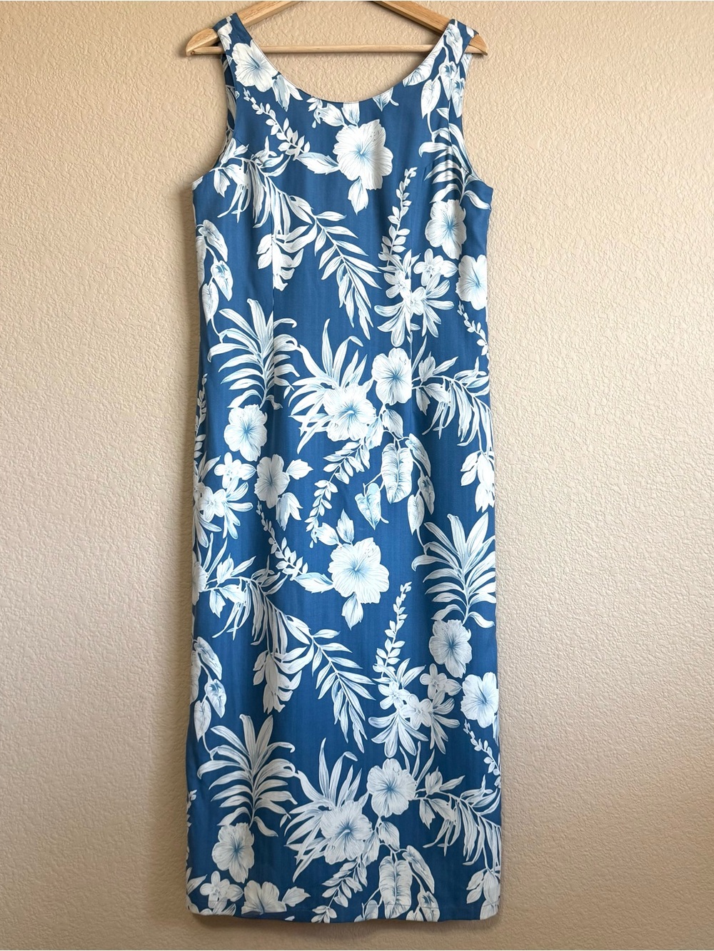 Pineapple Moon 100% Silk Vintage Tropical Maxi Dress Blue White Floral Sz M